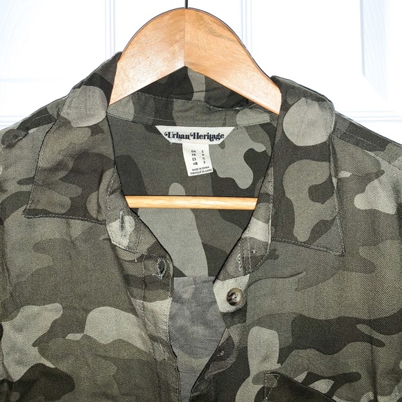 Button down long sleeve - Picture 3 of 4